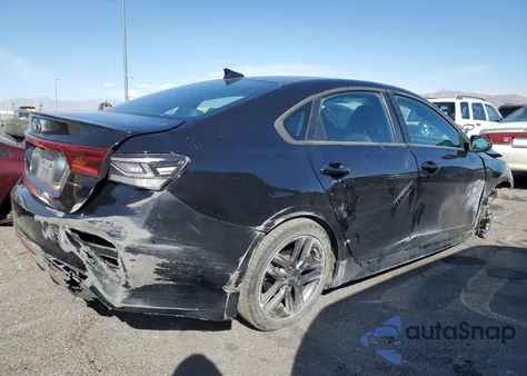 2021 Kia Forte Gt Line z USA, uszkodzony, nr VIN 3KPF34AD2ME333601